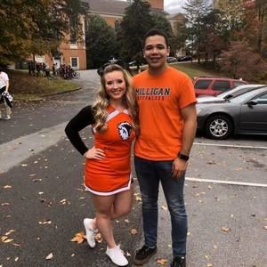 Meet your Posher, Deshaun